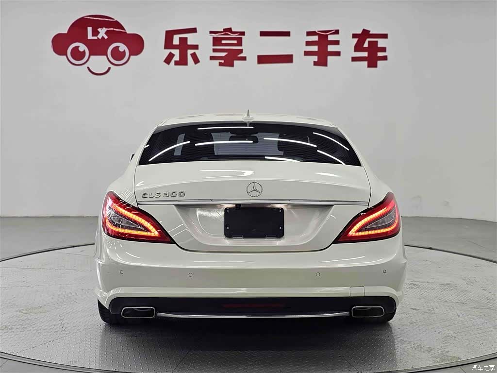 Mercedes-Benz CLS, 2015 13
