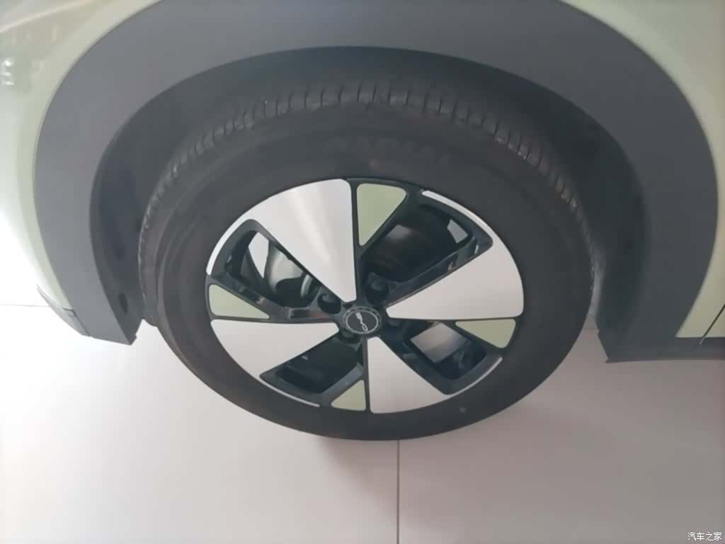 BYD Dolphin, 2023 23