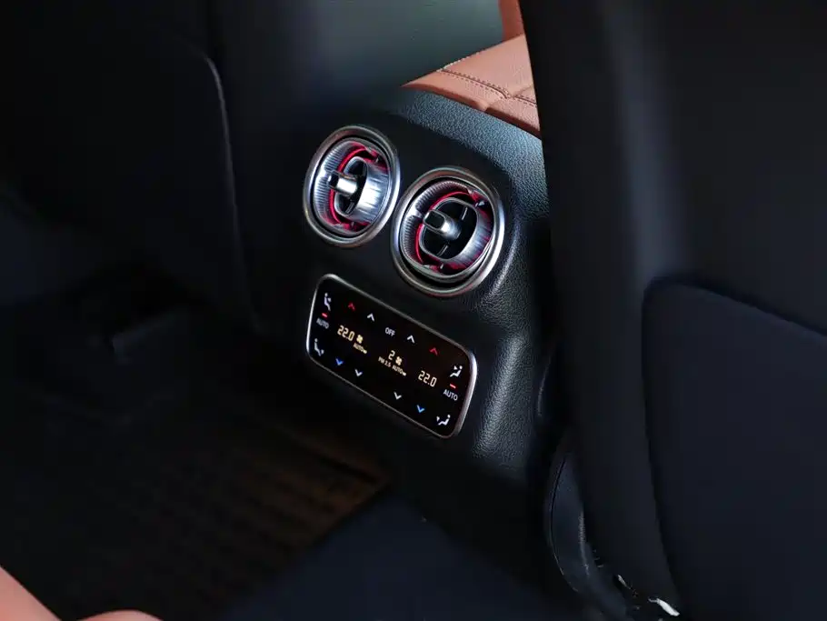 Mercedes-Benz GLC Mercedes-Benz GLC