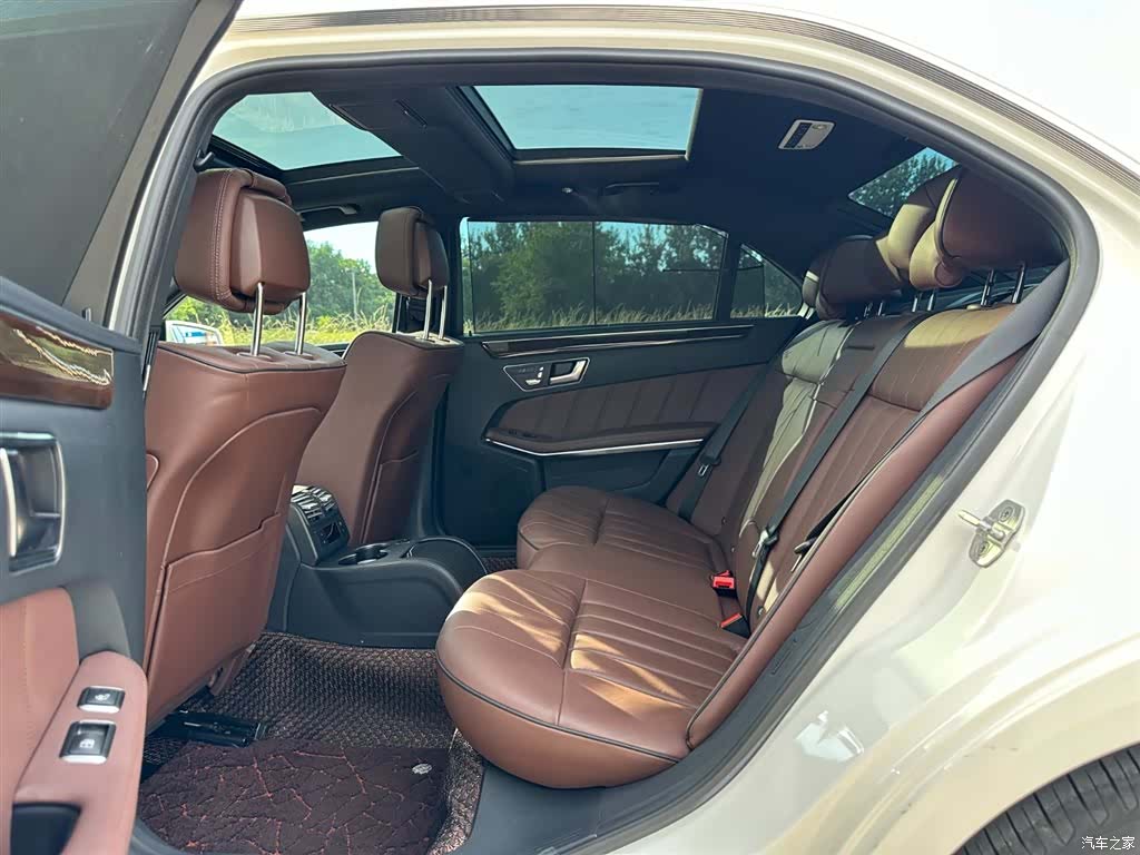 Mercedes-Benz E-Class, 2015 9