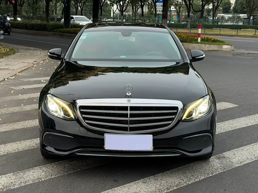 Mercedes-Benz E-Class 2018, фото 2