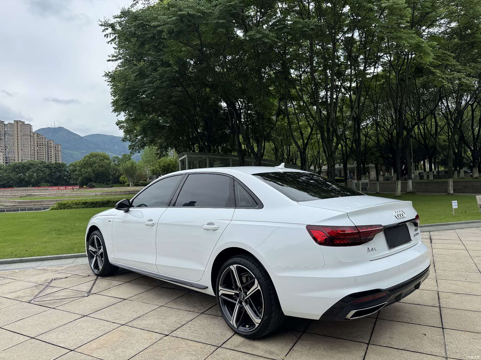 Audi A4L, 2025 7