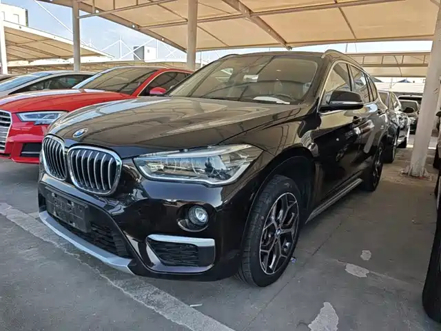 BMW X1 2019 — купить из Китая под заказ