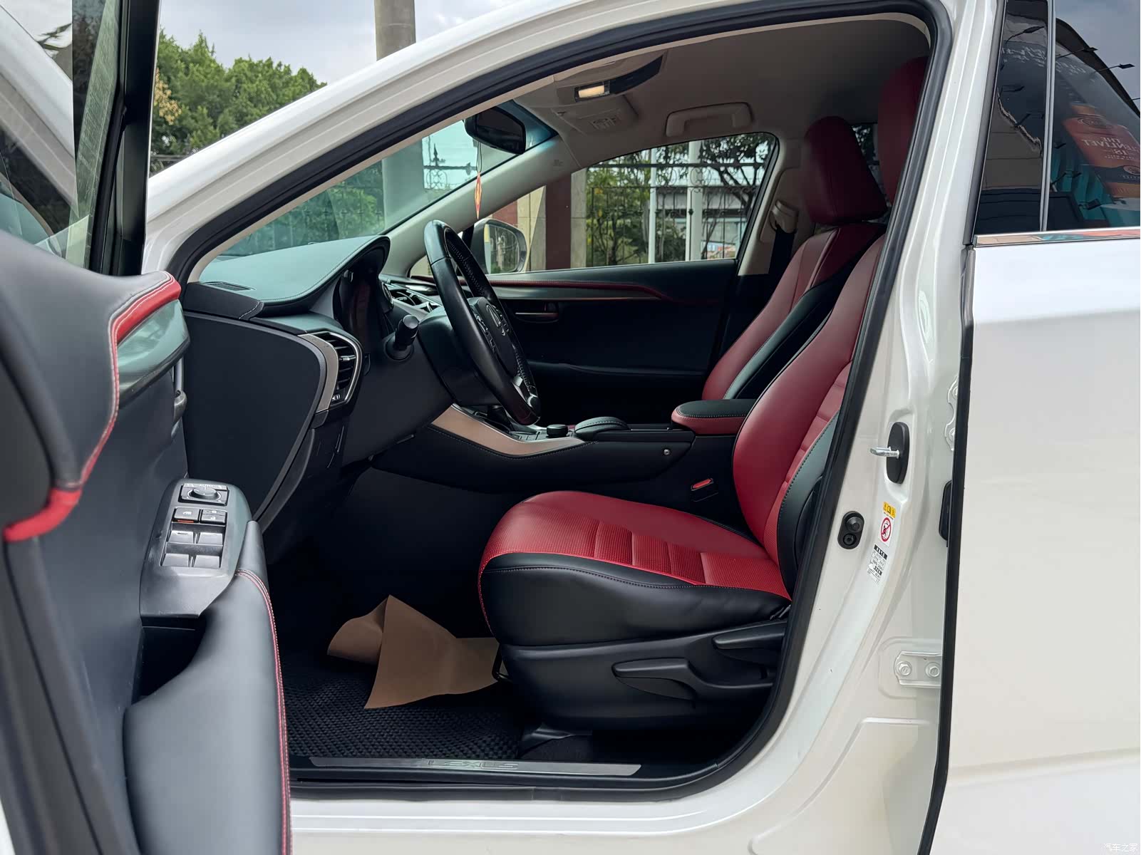 Lexus NX, 2017 9