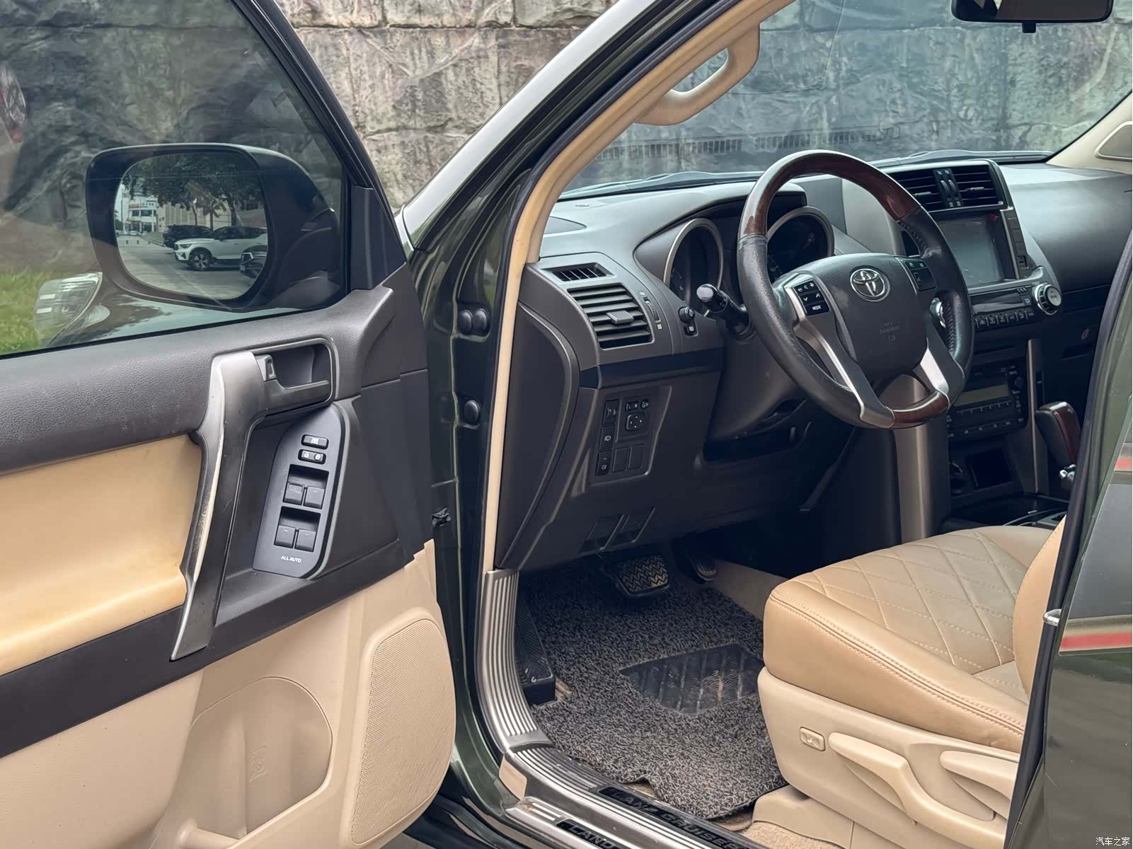 Toyota Prado, 2013 7