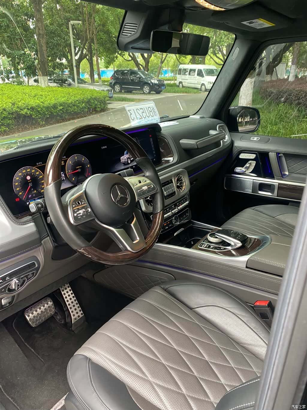 Mercedes-Benz G-Class, 2024 6