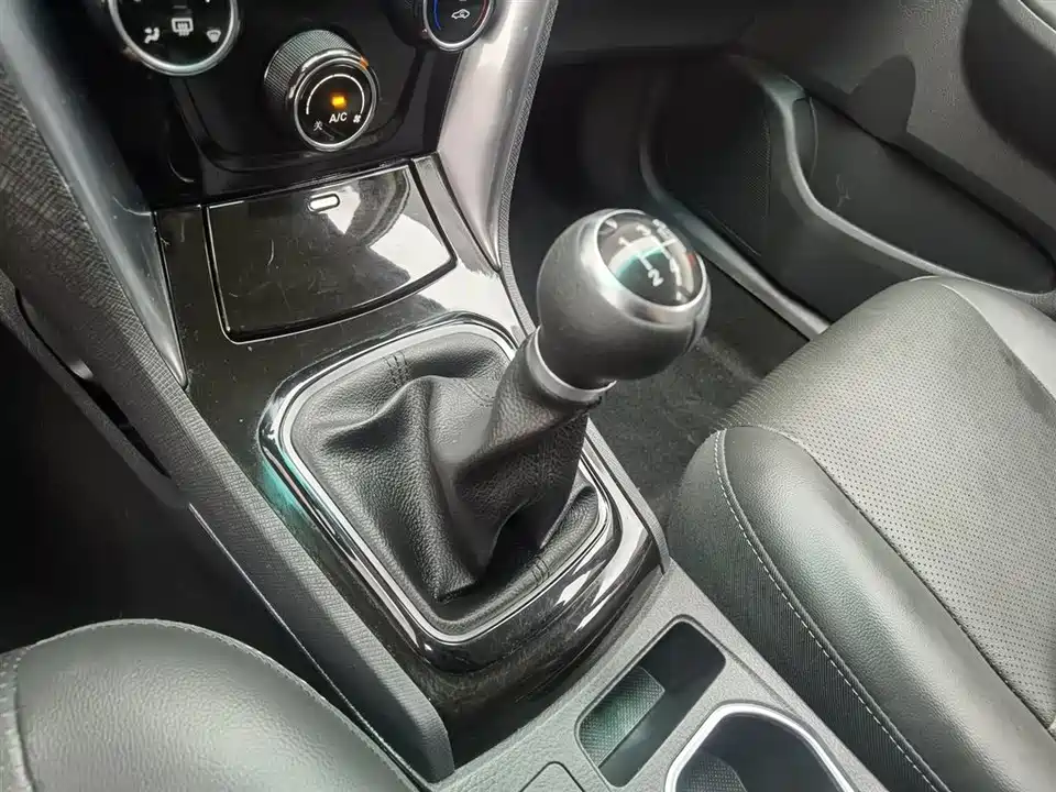 BYD F3