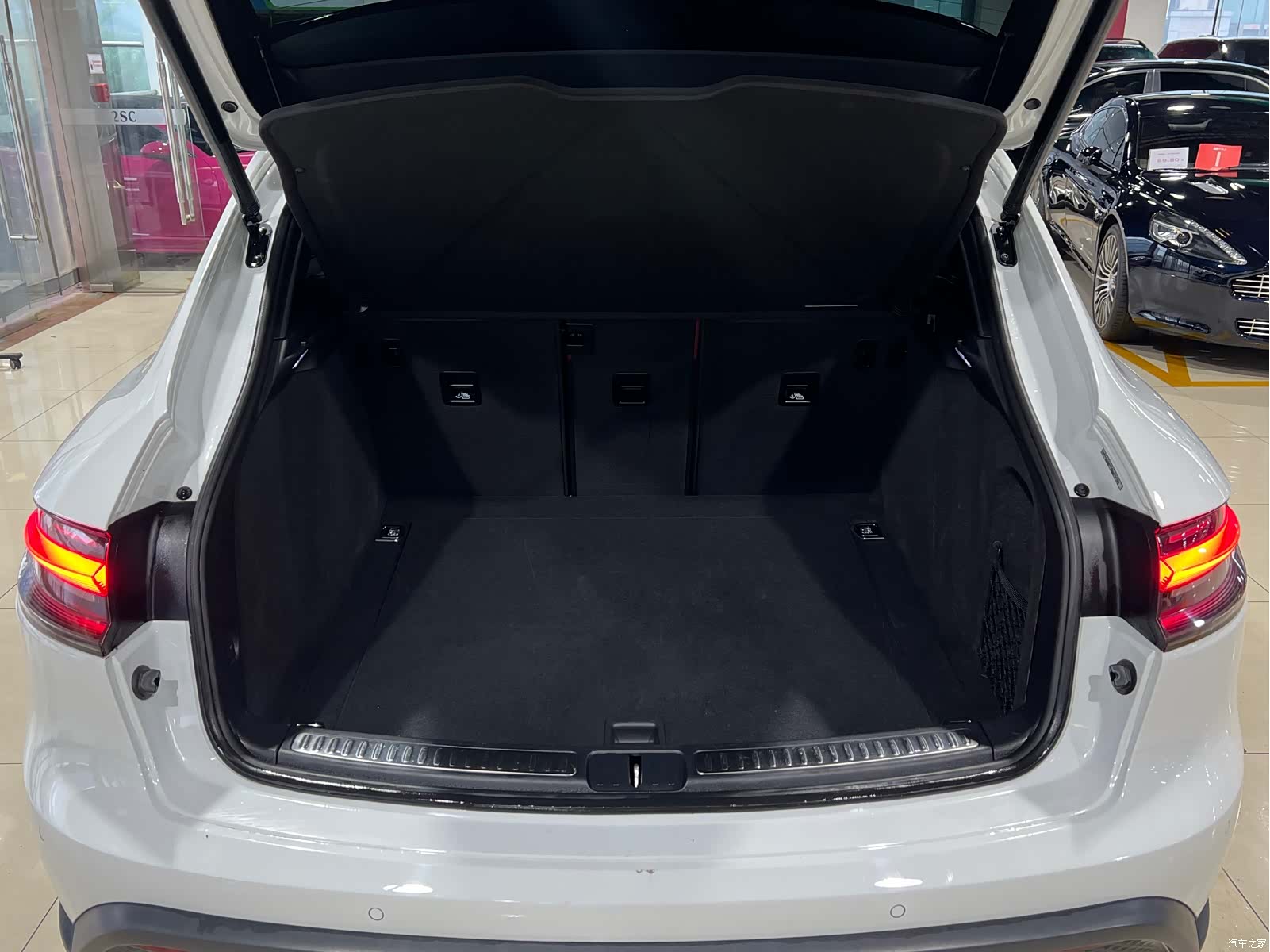 Porsche Macan, 2023 27