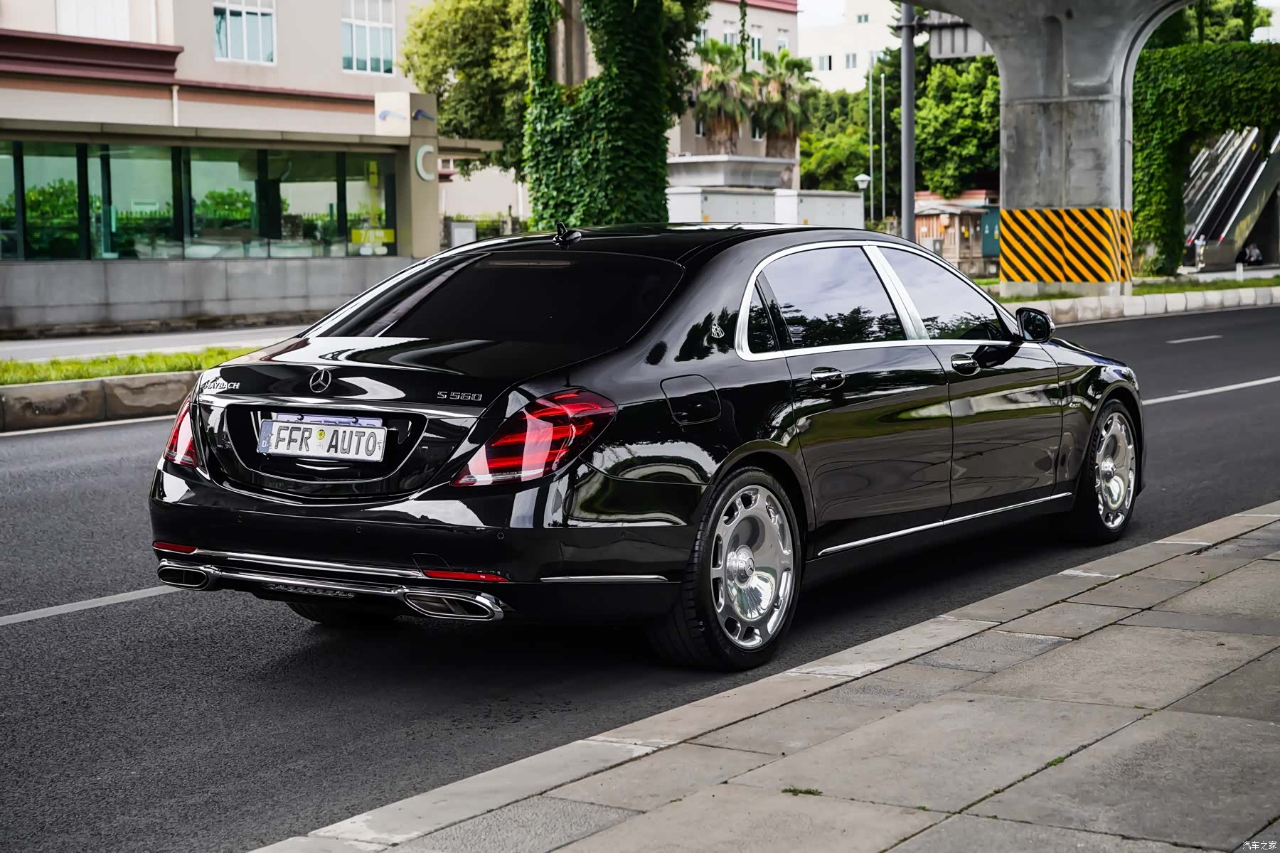 Maybach S-Class, 2019 23