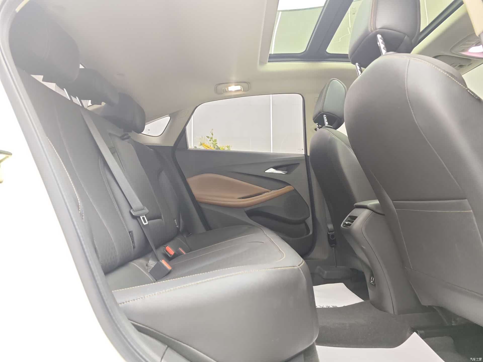Buick Verano, 2021 17