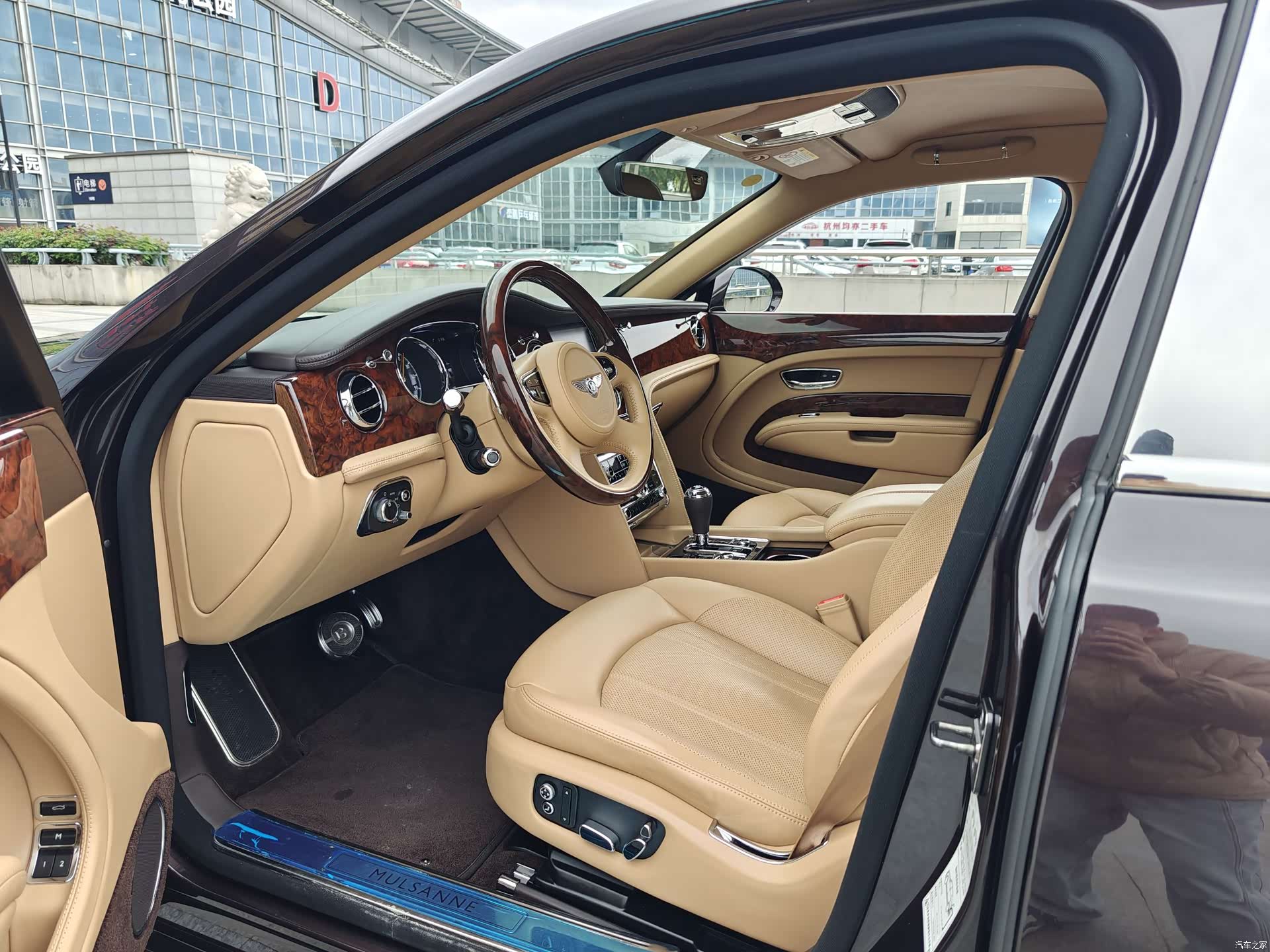 Bentley Mulsanne, 2019 17