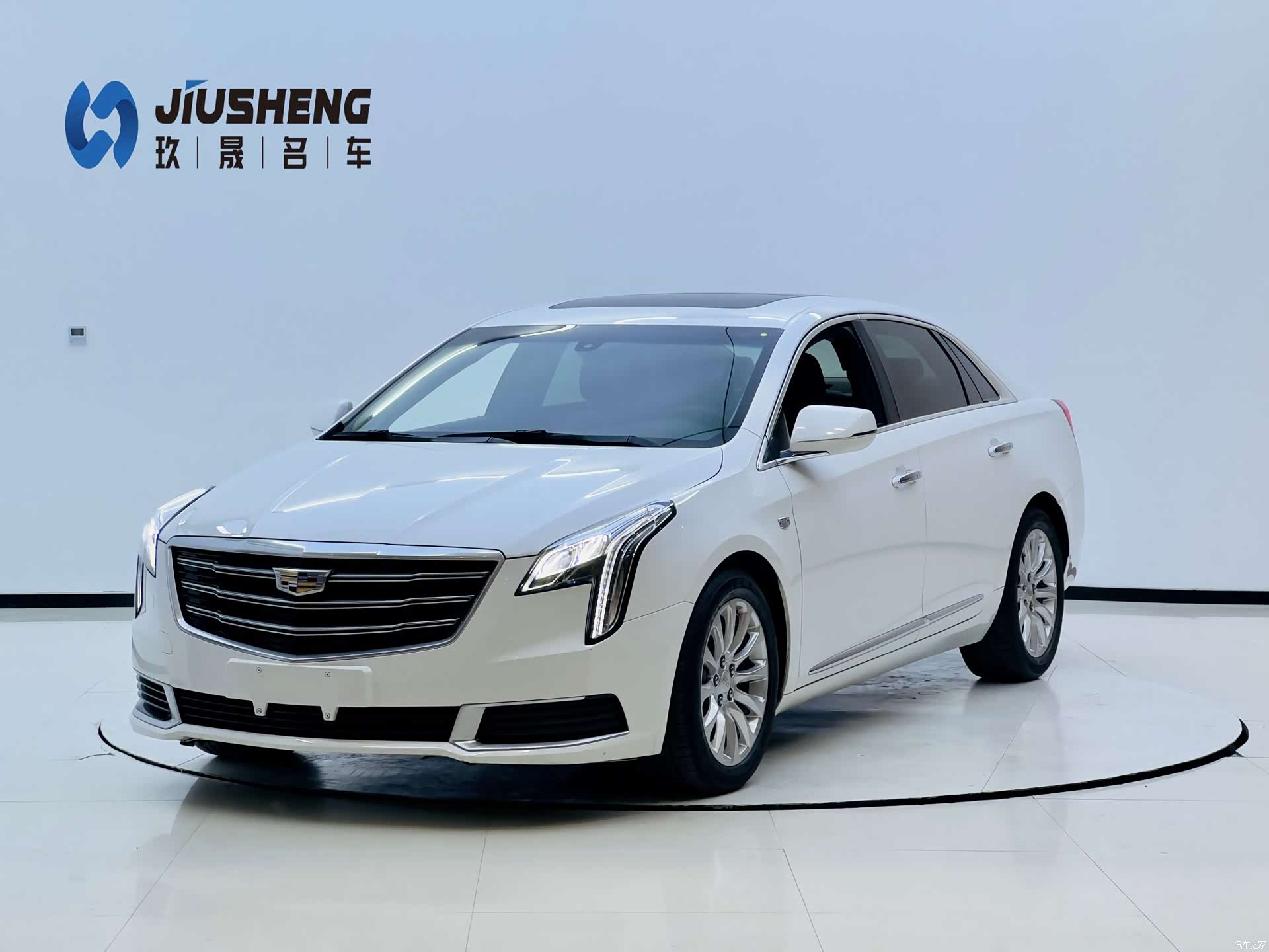 Cadillac XTS