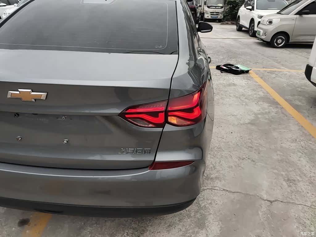 Chevrolet 320, 2021 8