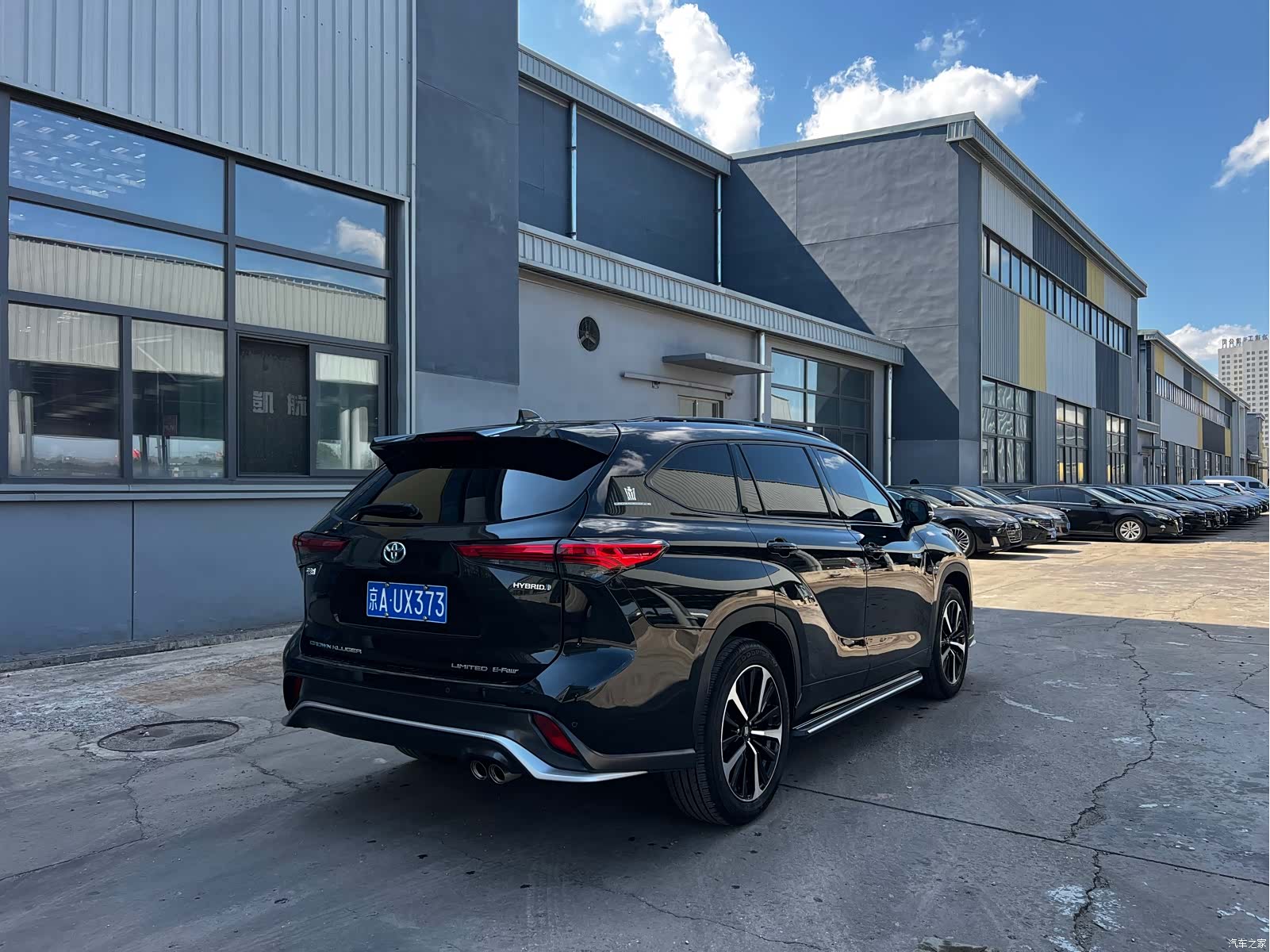 Toyota Crown, 2022 19
