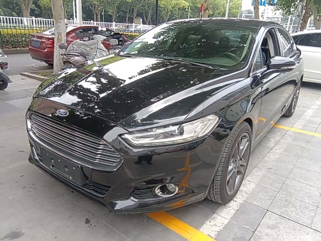 Ford Mondeo, 2015 1