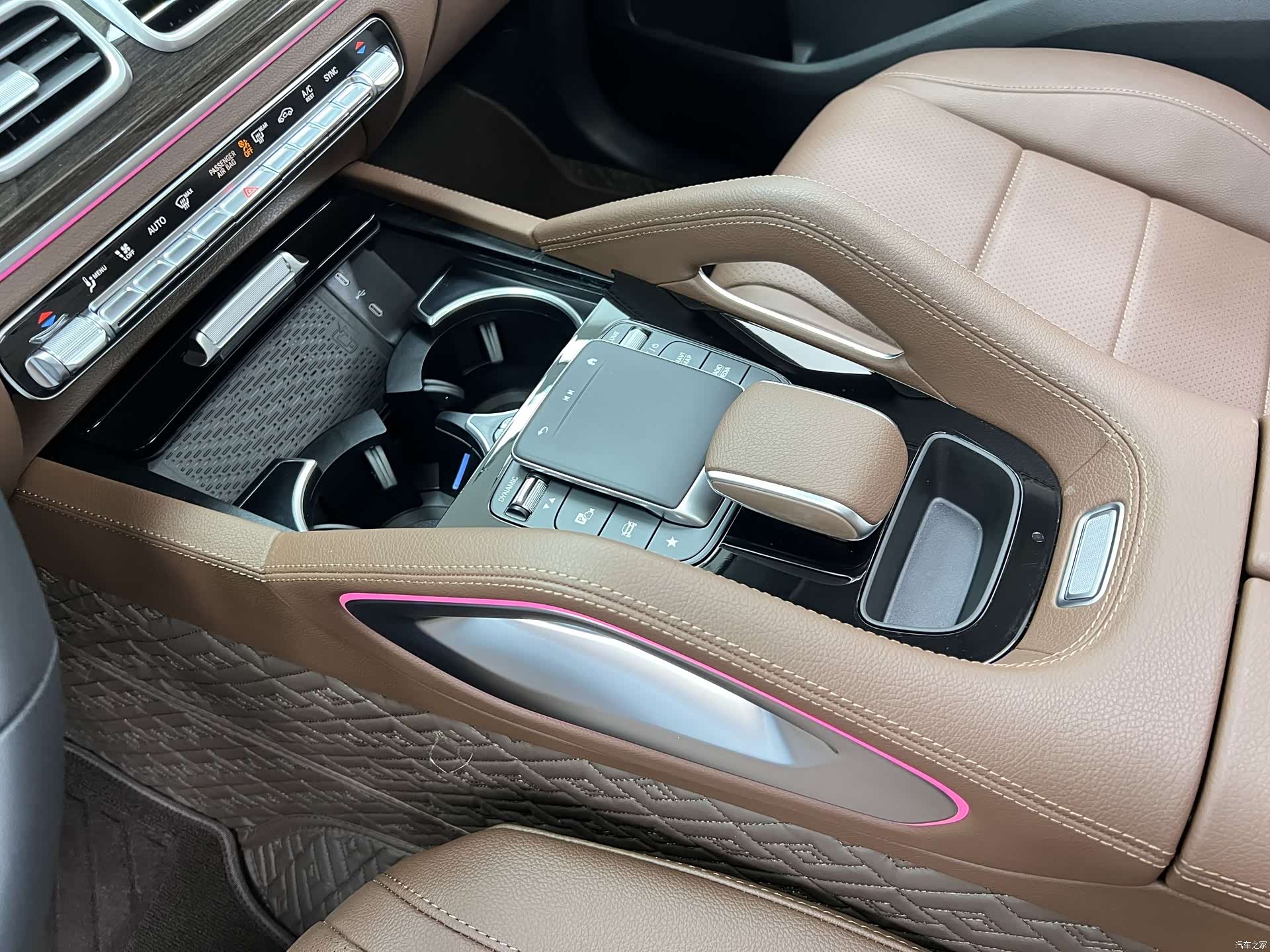 Mercedes-Benz GLE, 2026 26