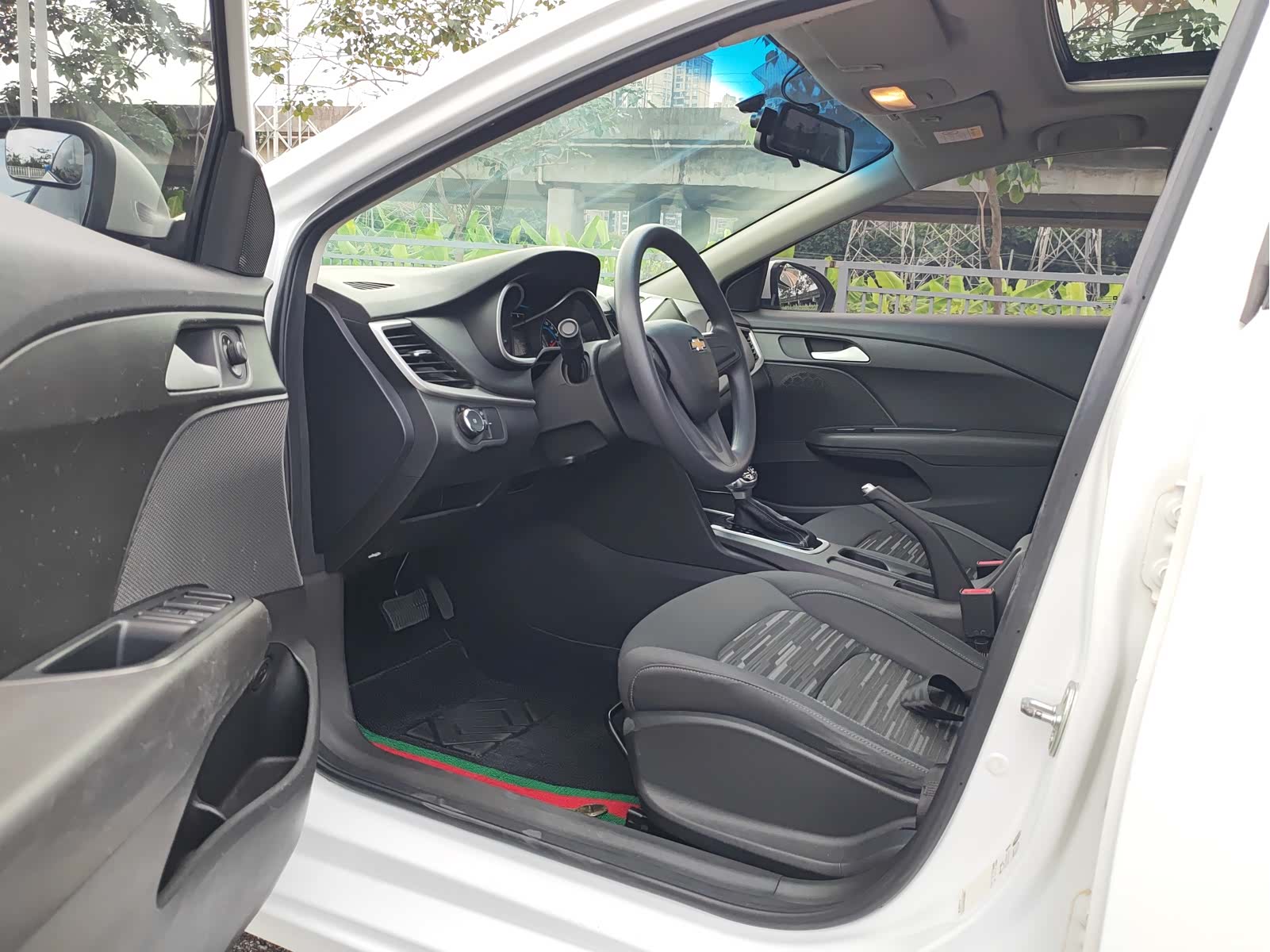 Chevrolet 320, 2019 8