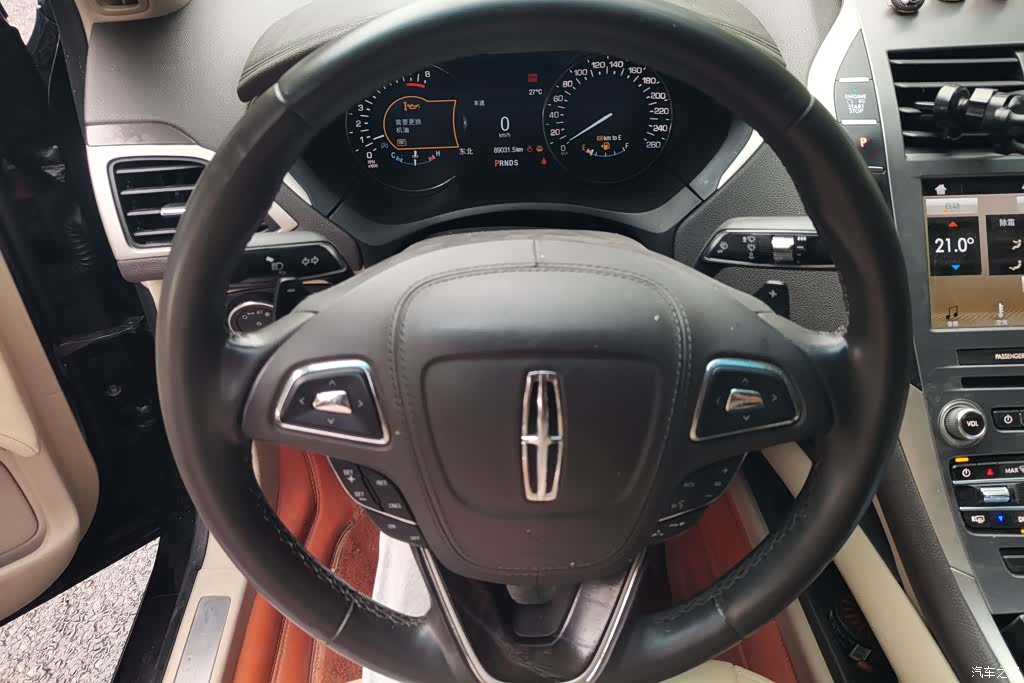 Lincoln MKZ, 2017 15