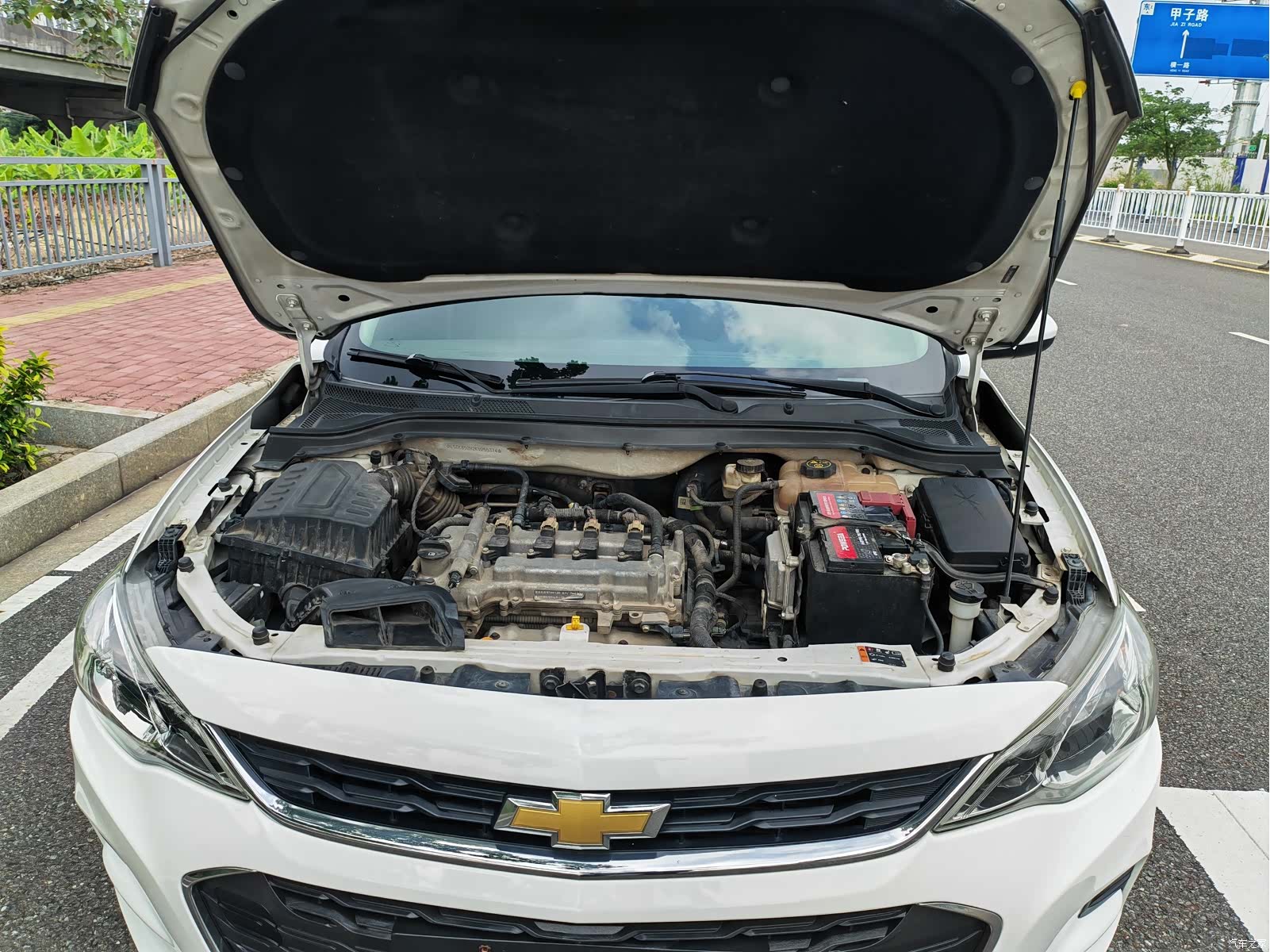 Chevrolet 320, 2019 16