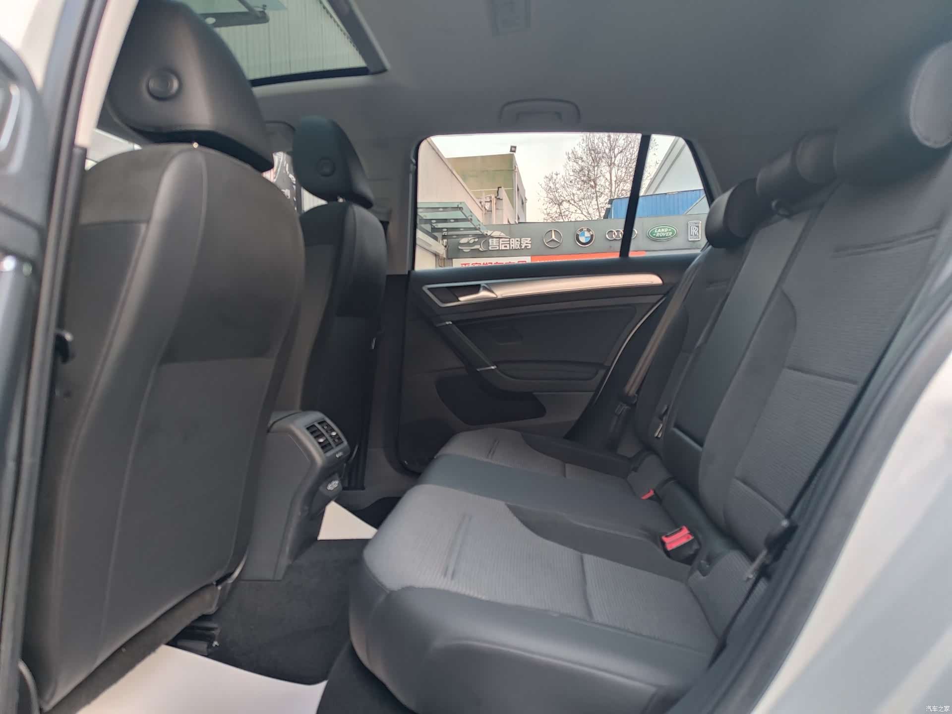 Volkswagen Golf, 2020 12