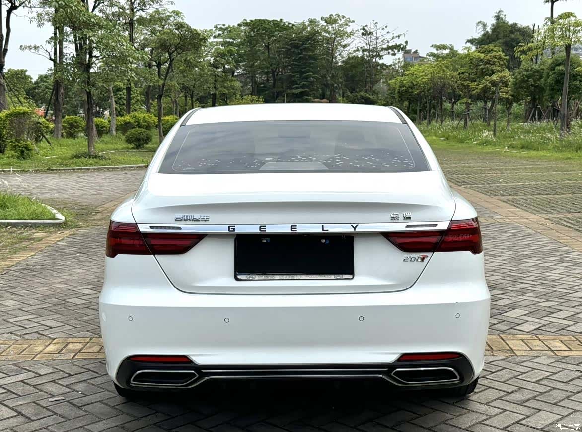 Geely Binray, 2020 14