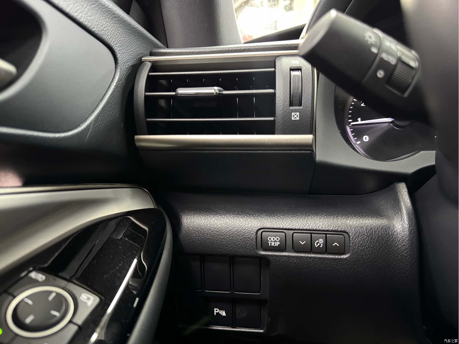 Lexus RC, 2018 17