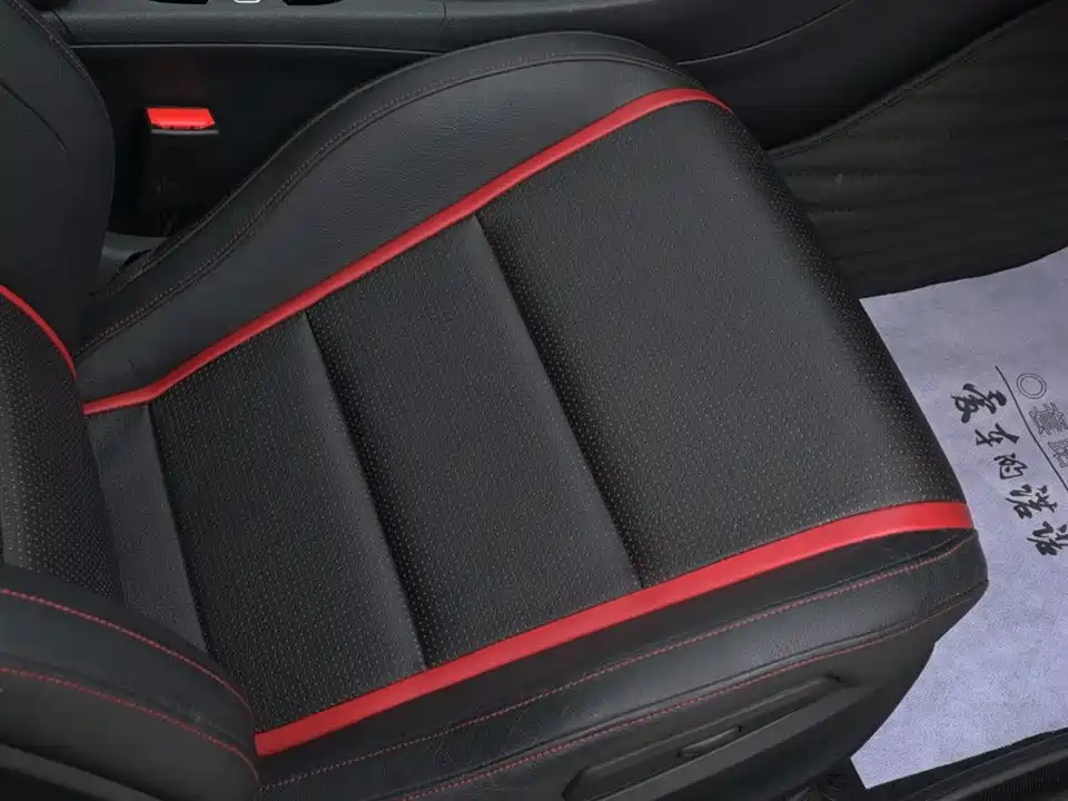 Mercedes-Benz GLA AMG