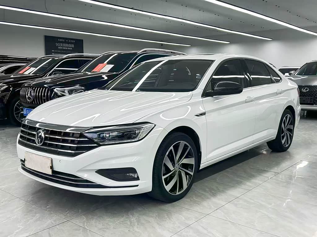 Volkswagen Sagitar