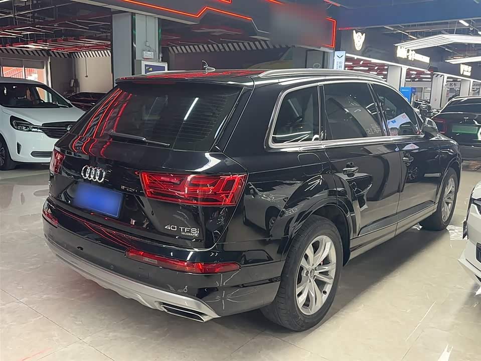 Audi Q7 Audi Q7