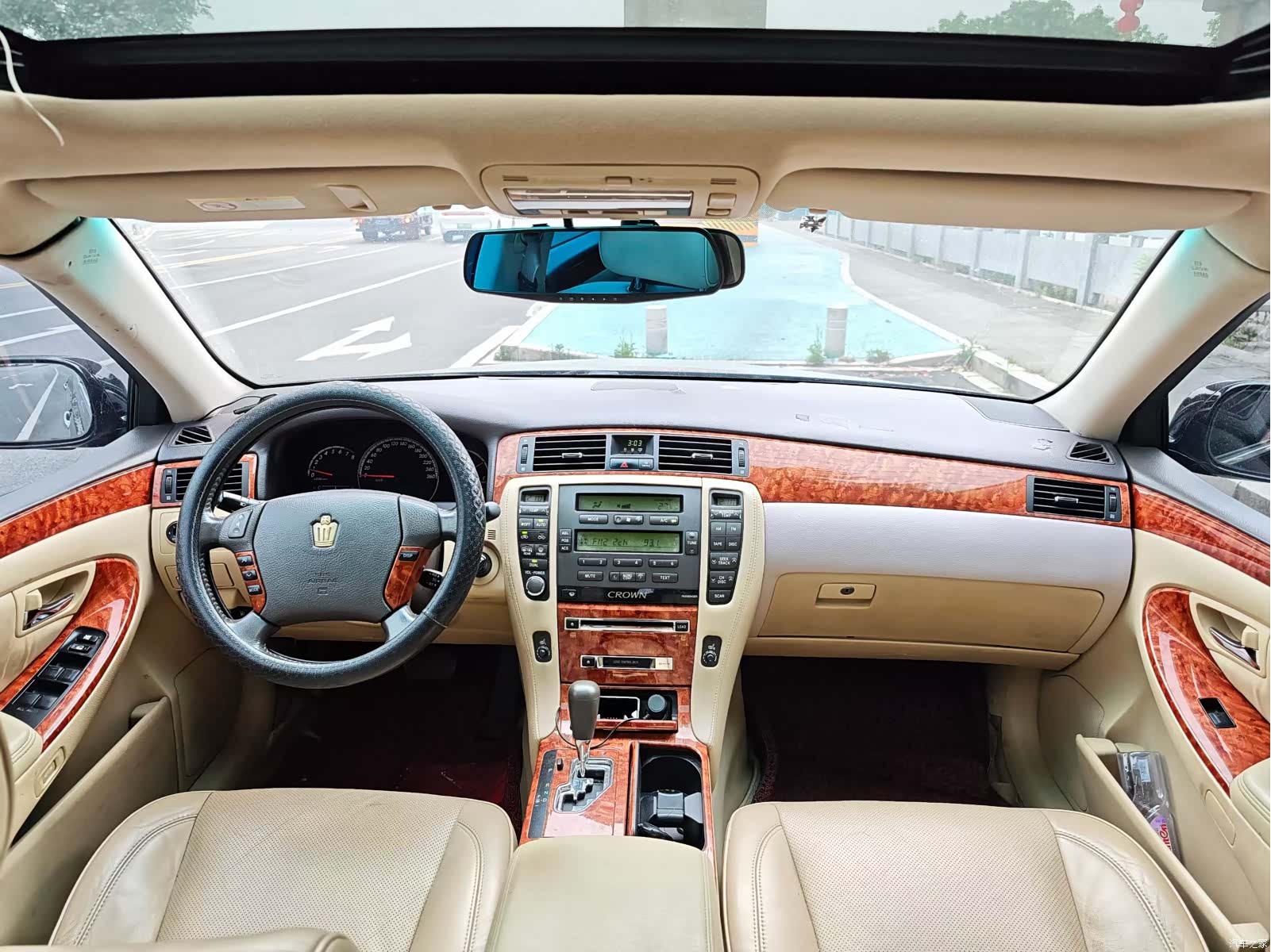 Toyota Crown, 2008 4