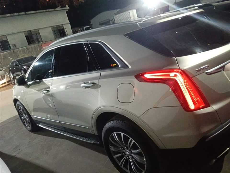 Cadillac XT5