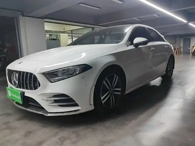 Mercedes-Benz A-Class 2019 — купить из Китая под заказ