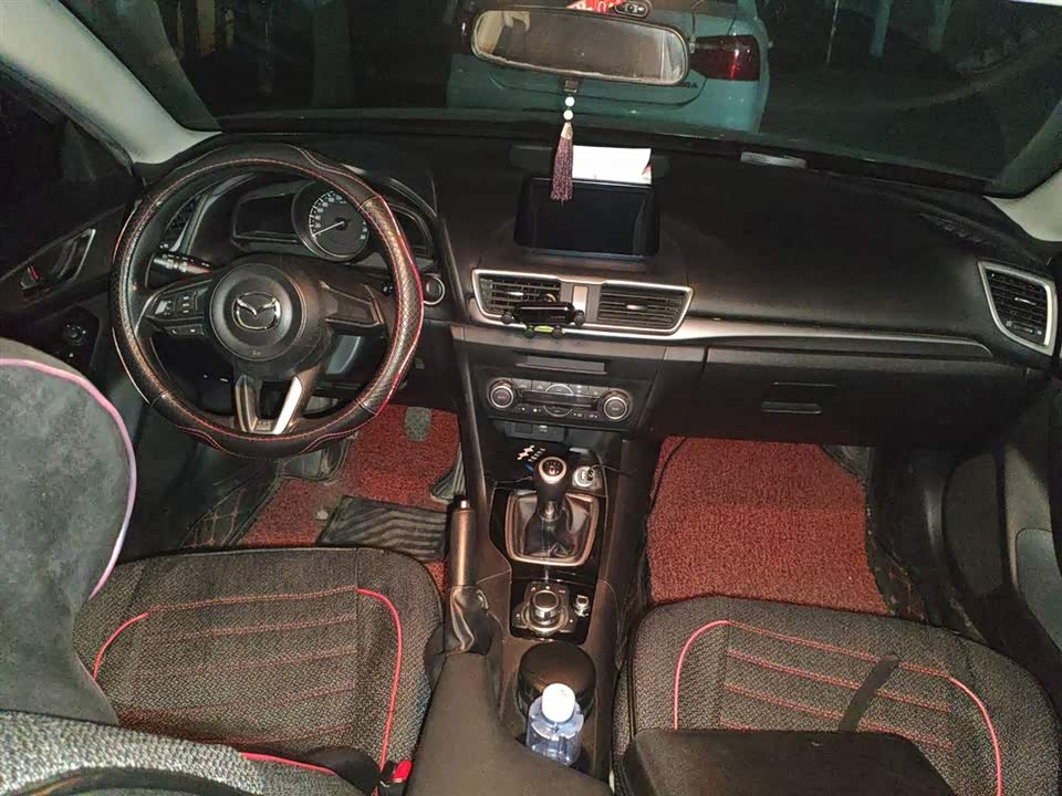 Mazda 3 Angkesaila