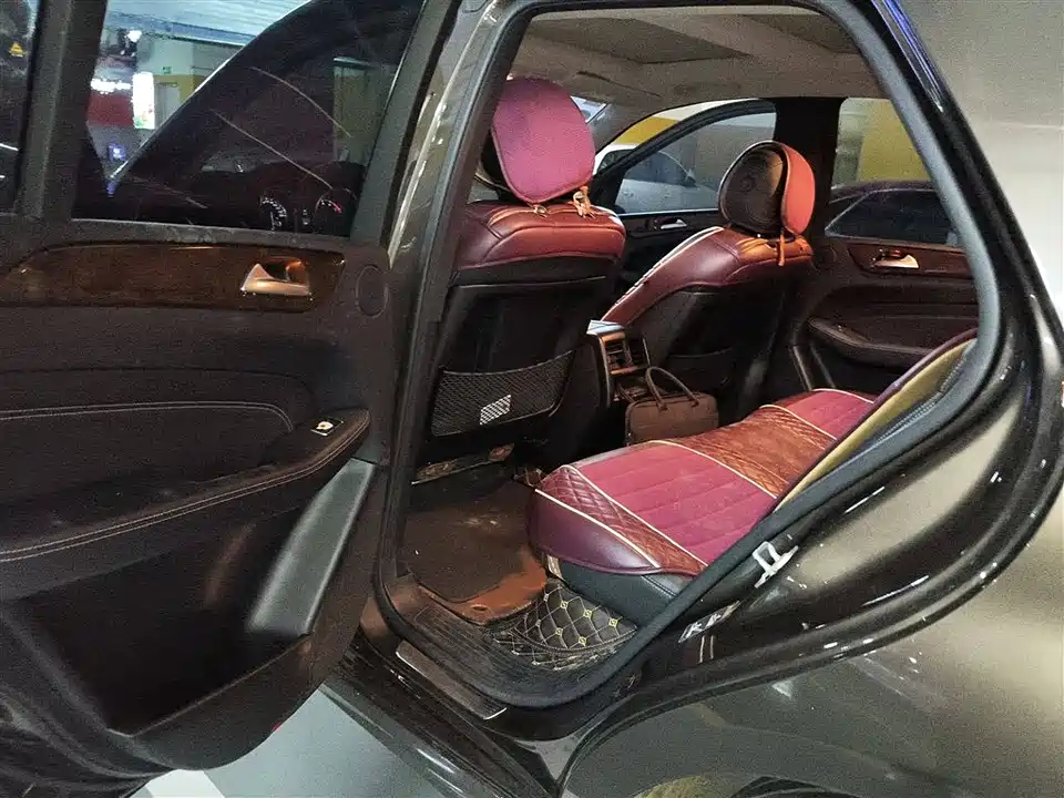 Mercedes-Benz M class