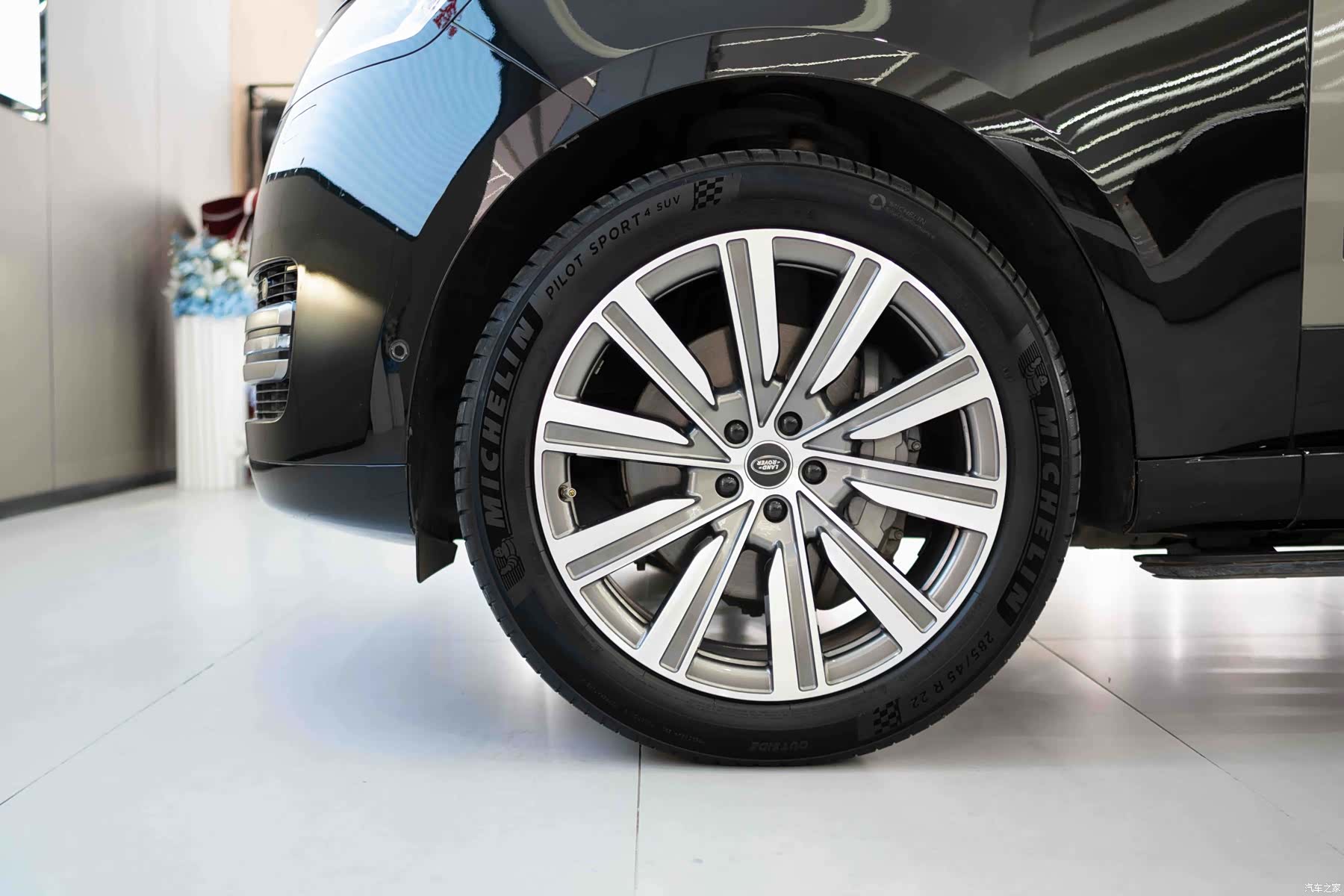 Land Rover Range Rover, 2024 все фото