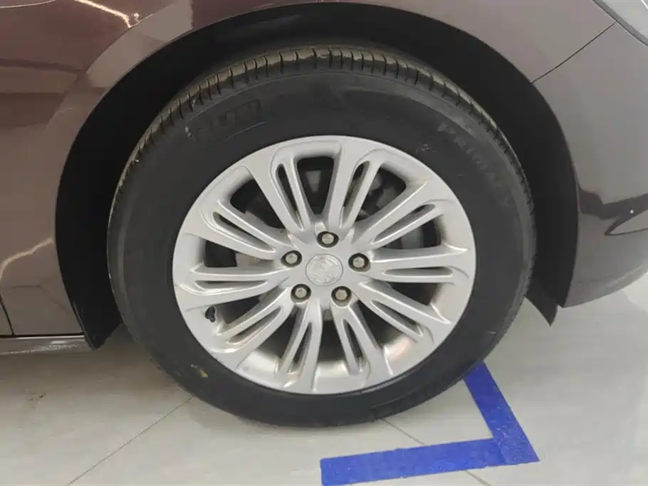 Buick Lacrosse
