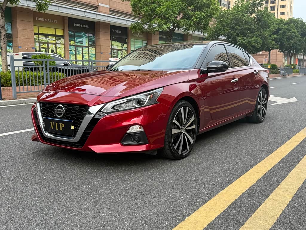 Nissan Altima