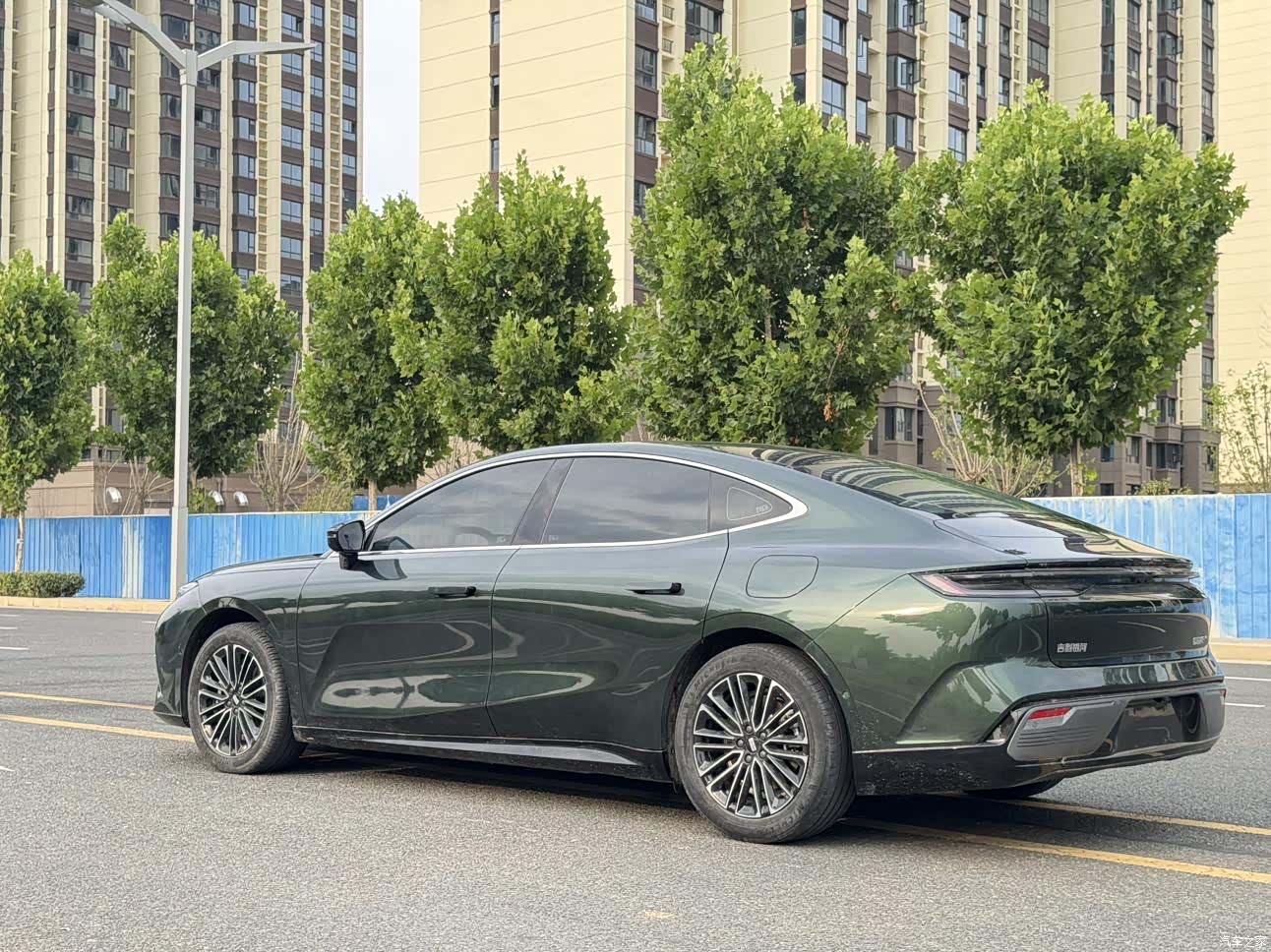 Geely 8, 2025 7