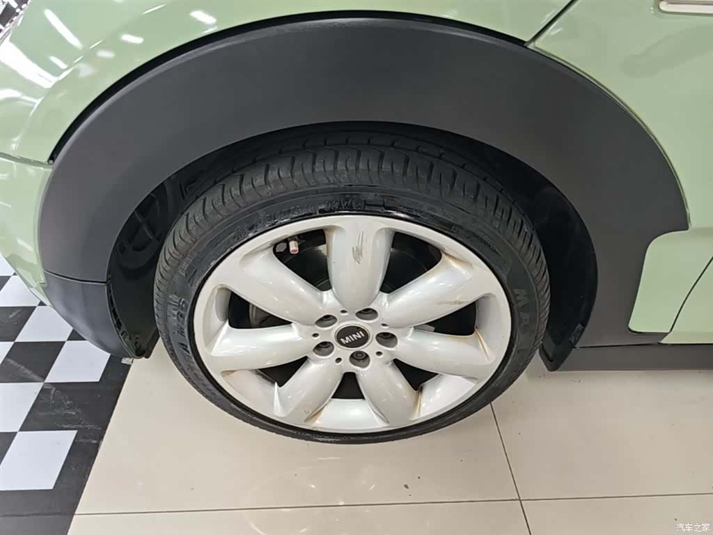 Mini Clubman, 2017 23