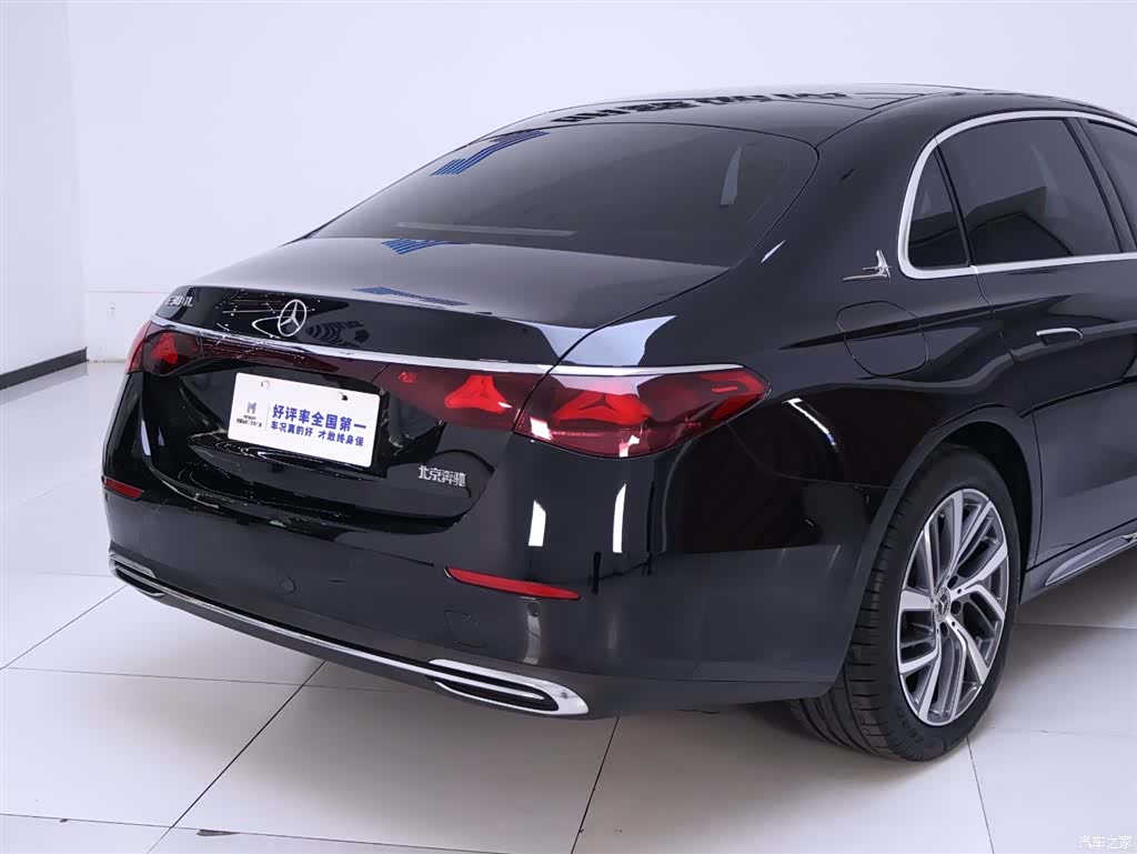 Mercedes-Benz E-Class, 2024 8
