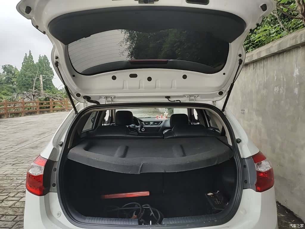 Kia K2, 2014 15