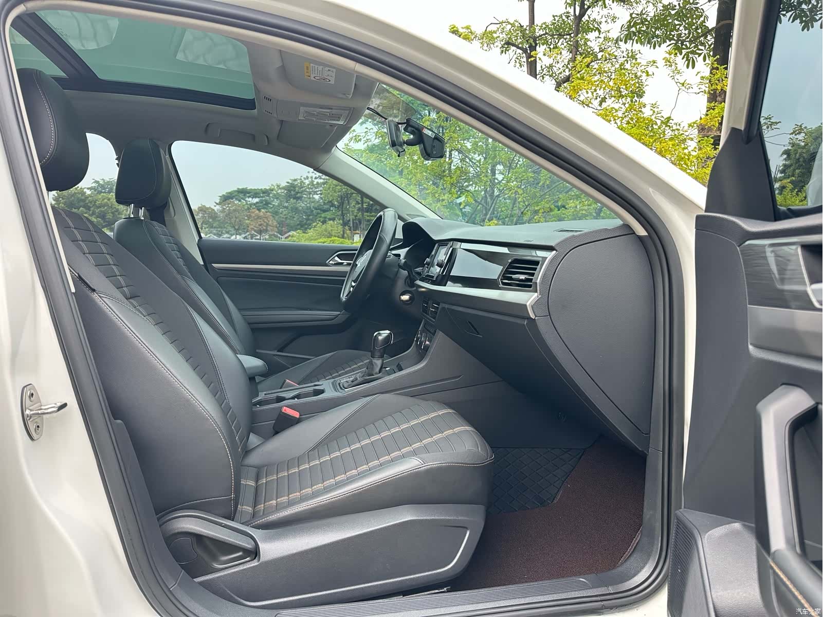 Volkswagen Lavida, 2019 15