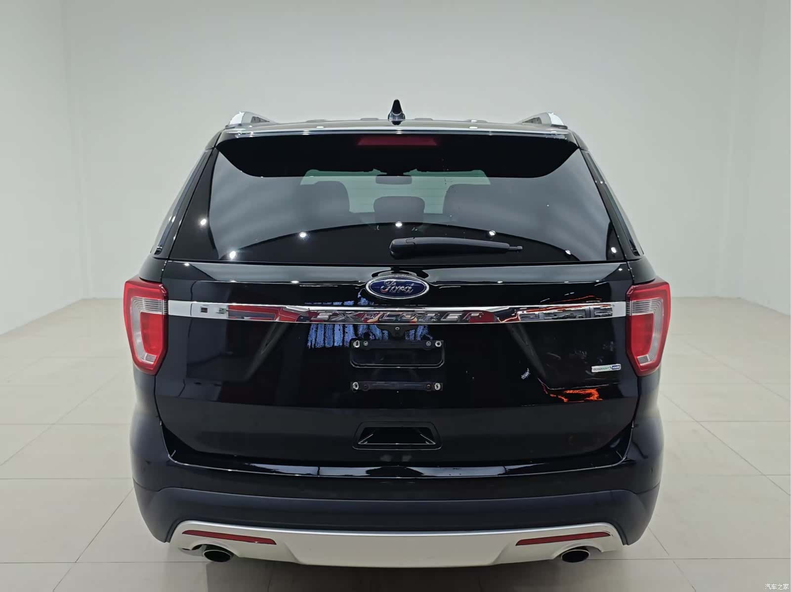 Ford Explorer, 2017 10