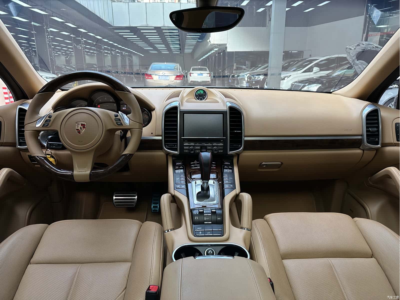 Porsche Cayenne, 2013 9