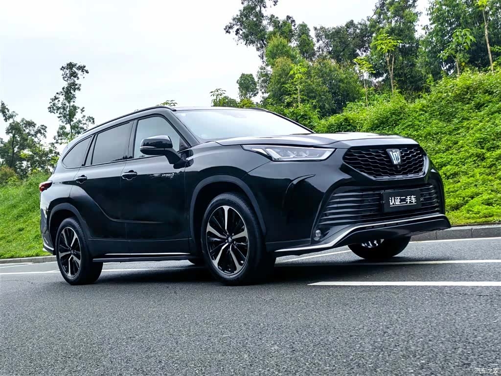 Toyota Crown, 2024 3