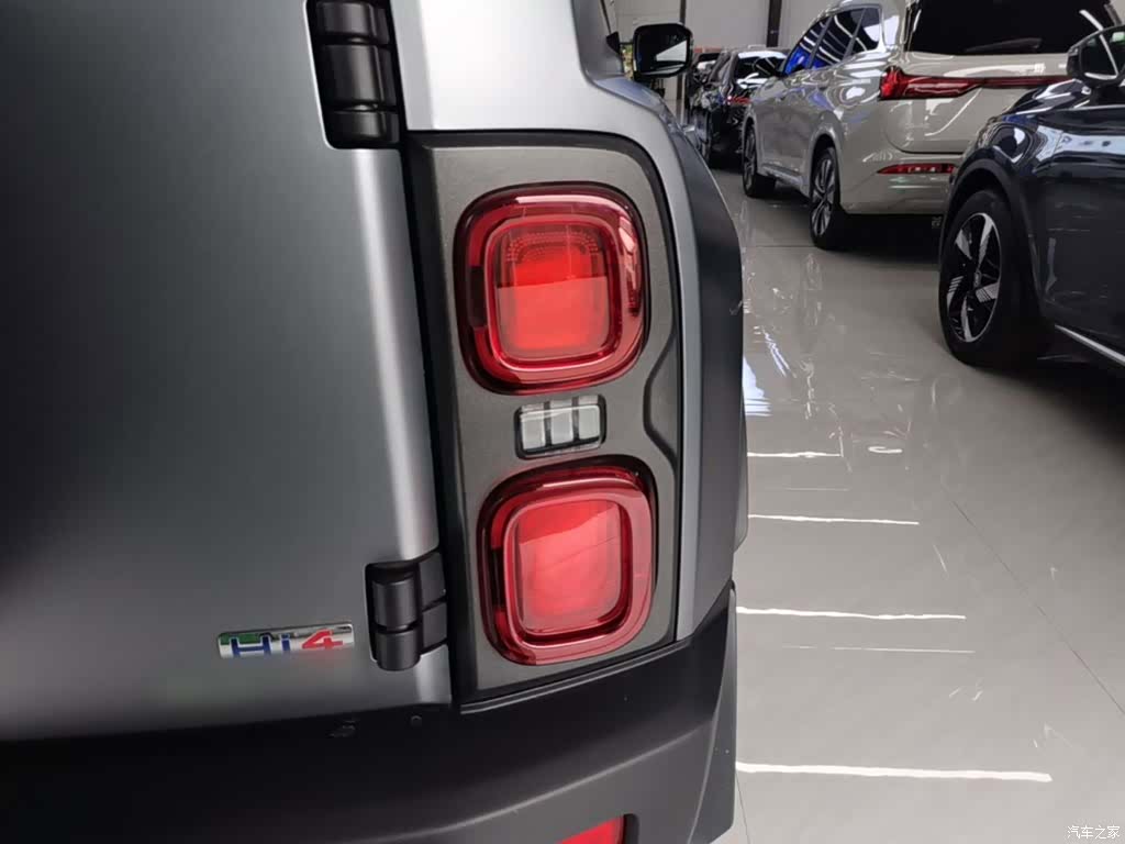 Haval Raptor, 2025 8