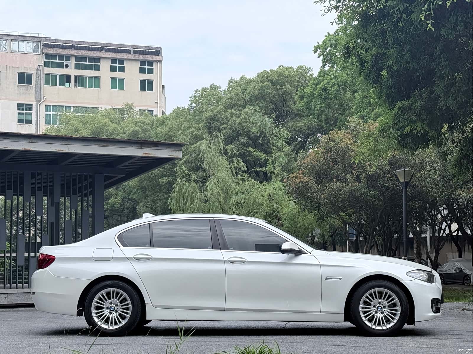 BMW 5 Series, 2016 14