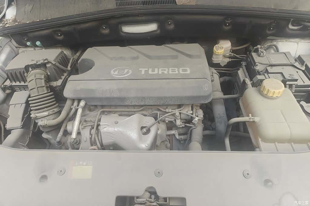 Wuling 560, 2017 10