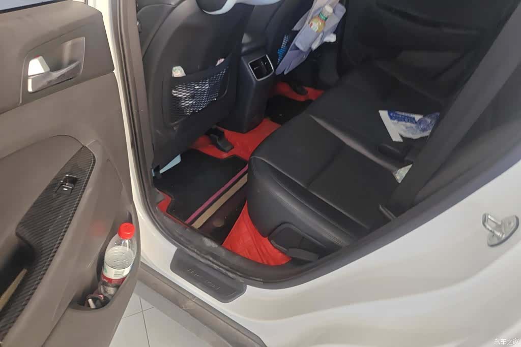 Hyundai Tucson, 2016 11