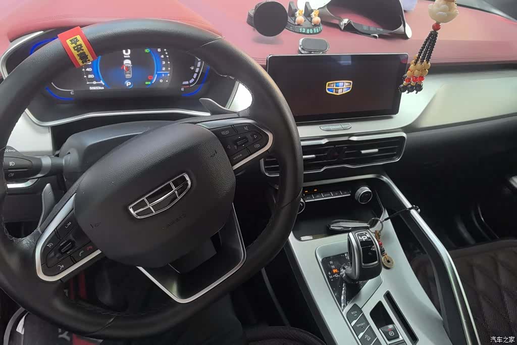 Geely Coolray, 2019 12